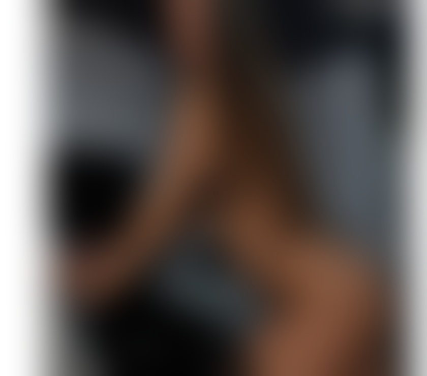 Escorts East London Commercial Road - East London - Photos for Lola Hot 💙💚Outcall only 💚💙